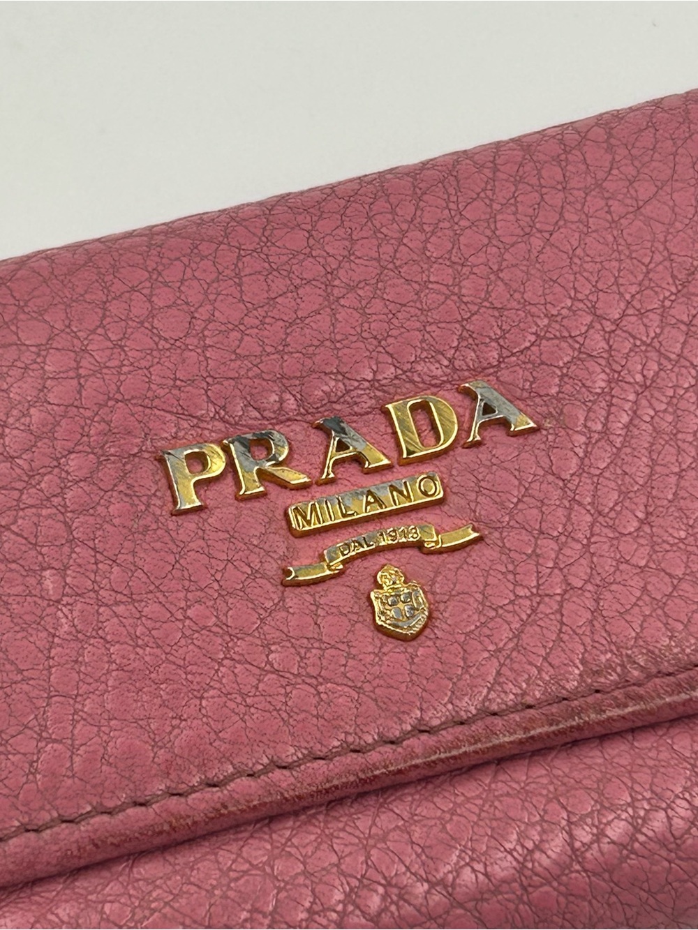 Prada pink pebbled leather keyholder - Picture 10 of 10